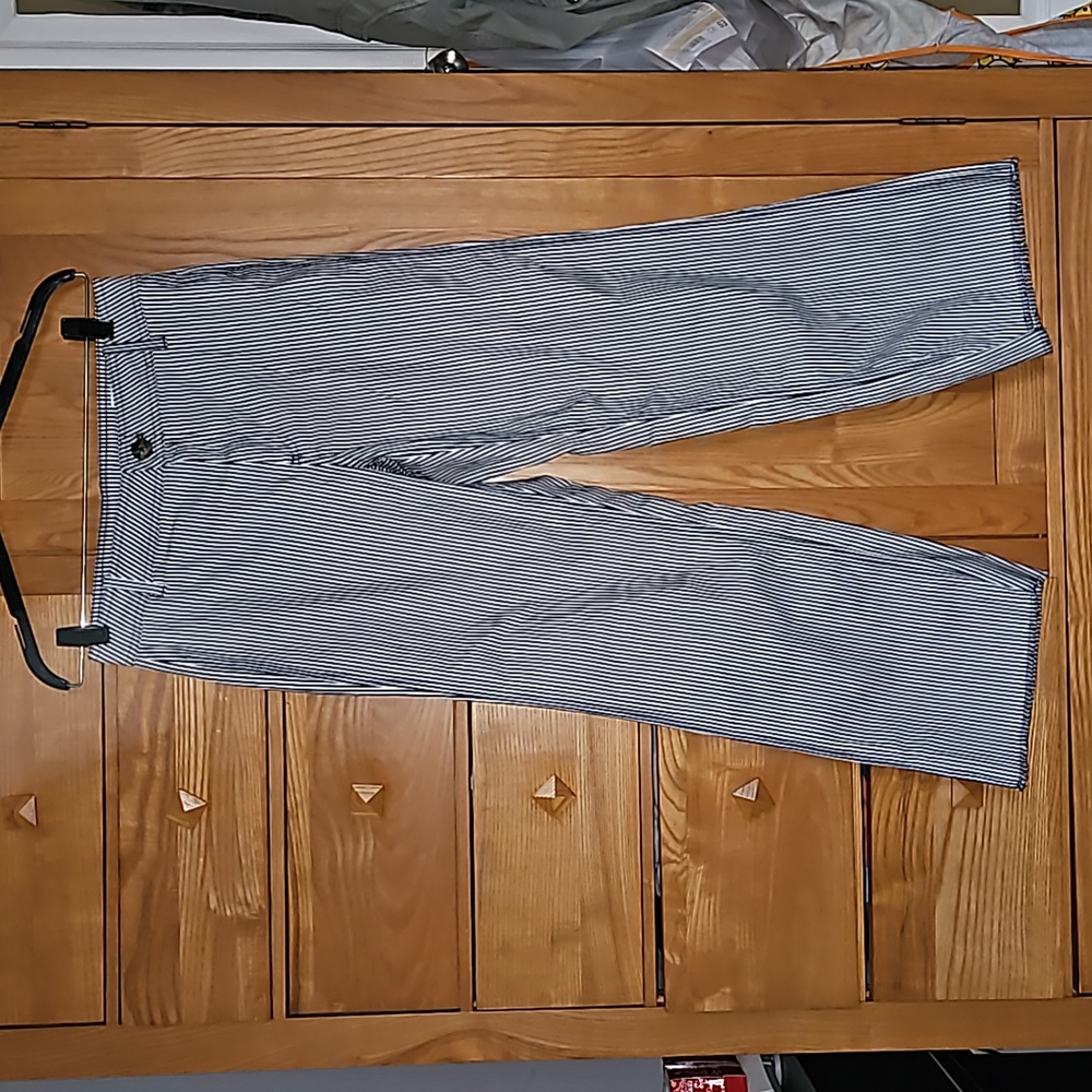 Vineyard vines striped pants